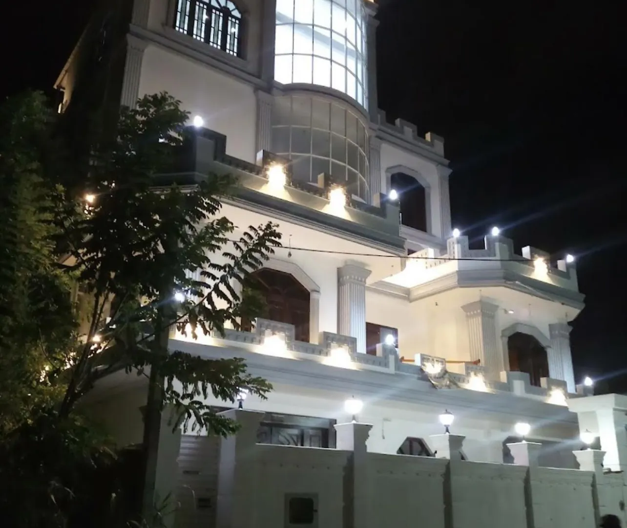White Palace Airport Transit Hotel Katunayake
