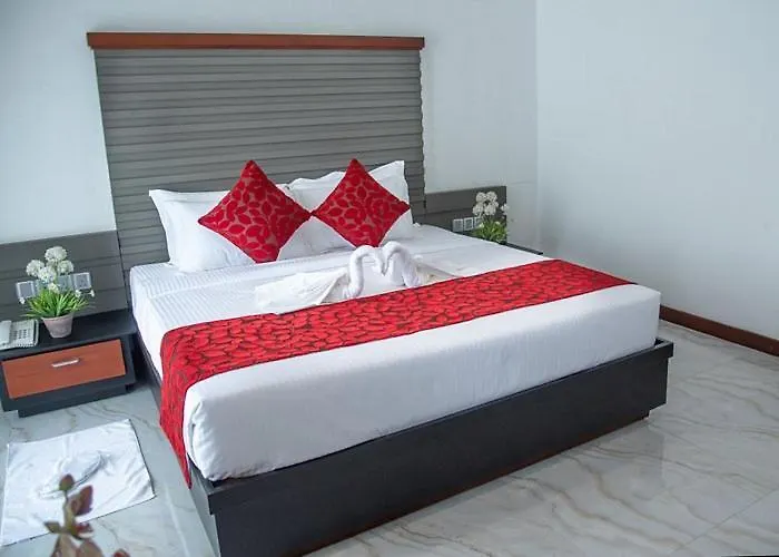 White Palace Airport Transit Hotel Katunayake 0*,  Sri Lanka